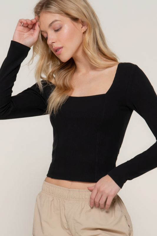 Long sleeve knit top